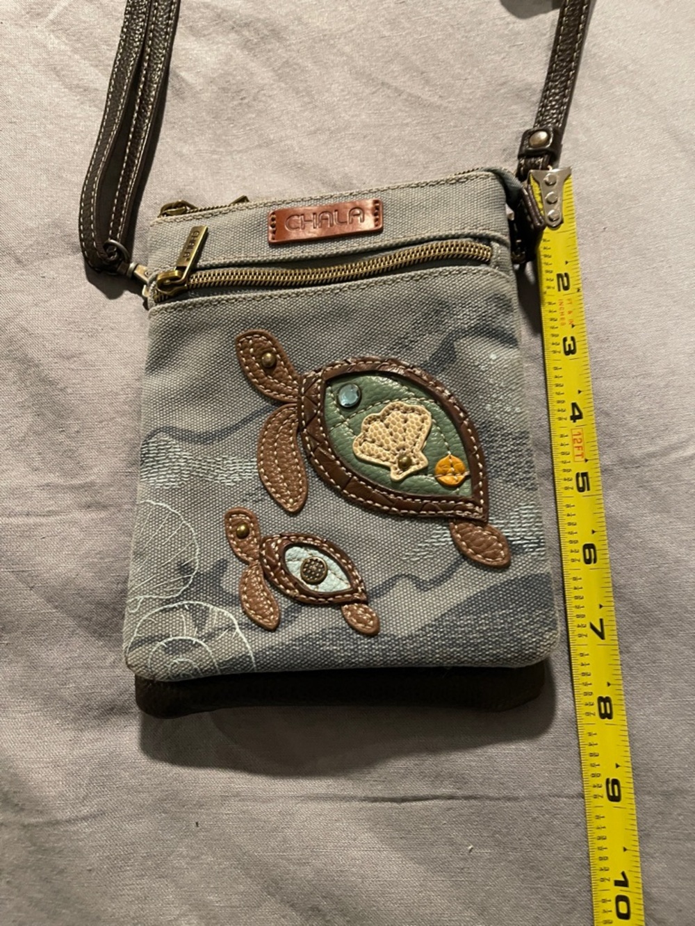 Chala Gray and Brown Turtle Appliqué Crossbody Bag - Picture 3 of 9